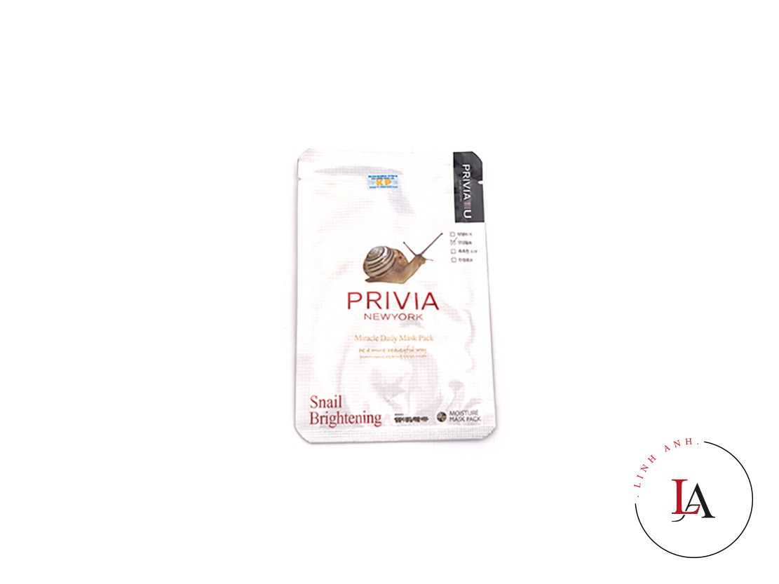 Mặt nạ Privia
